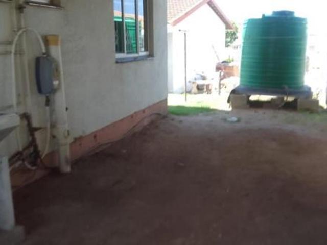 2 Bedroom Townhouse in Redcliffe