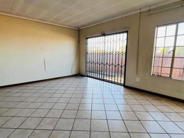 2 Bedroom Townhouse in Reyno Ridge