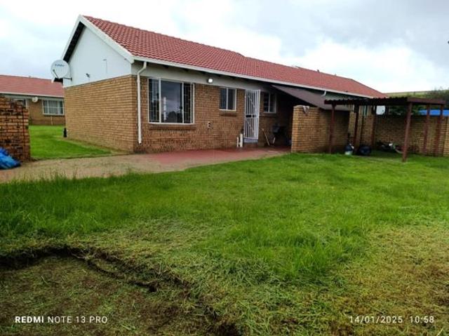 2 Bedroom Townhouse in Reyno Ridge