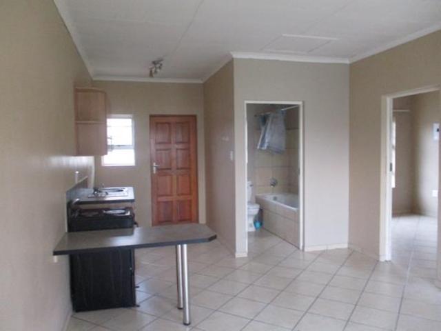 2 Bedroom Townhouse in Riversdale