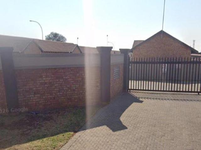 2 Bedroom Townhouse in Riversdale