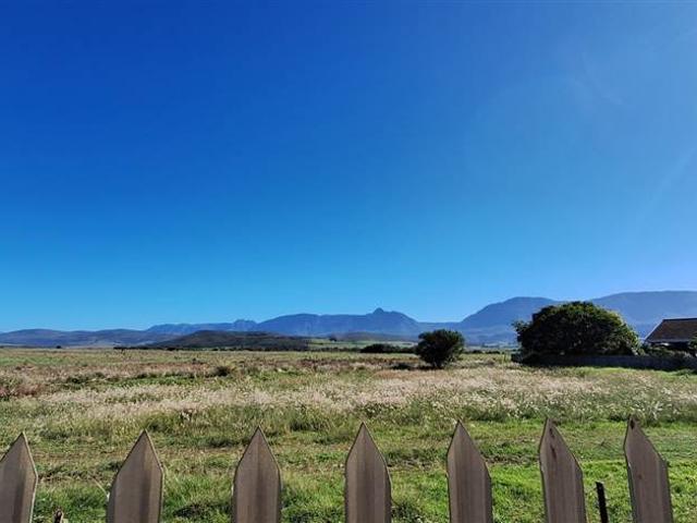 2 Bedroom Townhouse in Riversdale