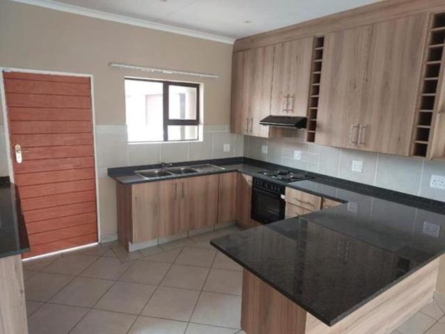 2 Bedroom Townhouse in Riversdale