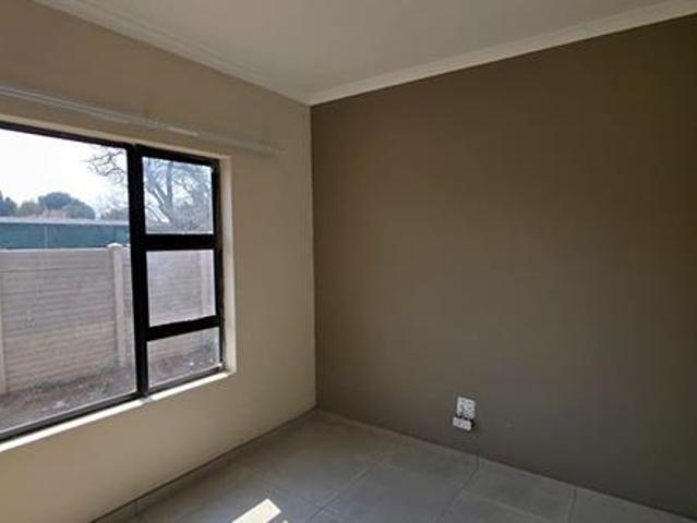 2 Bedroom Townhouse in Riversdale