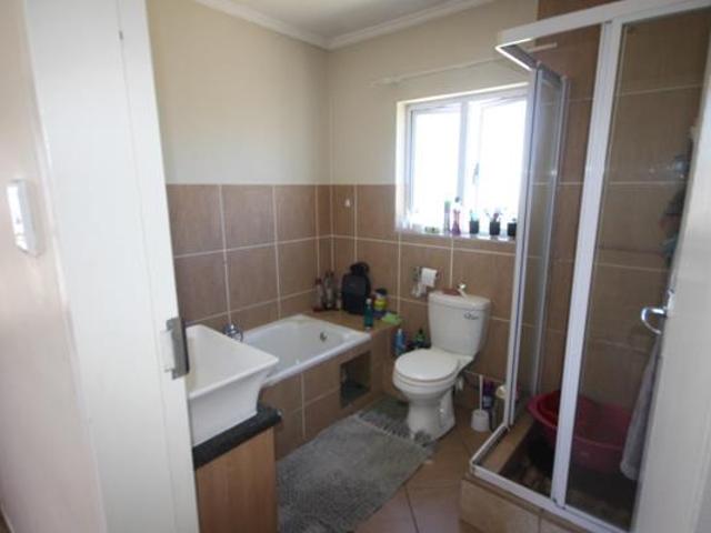 2 Bedroom Townhouse in Riverspray Lifestyle Estate