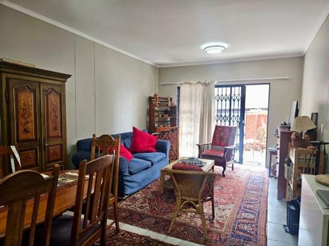 2 Bedroom Apartment in Roodepoort Central