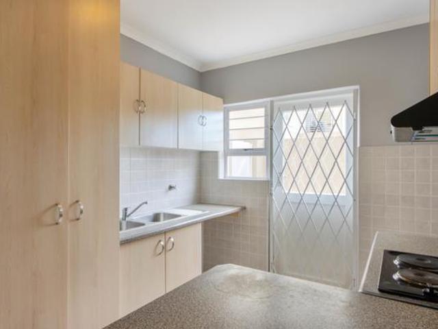 2 Bedroom Townhouse in Rome