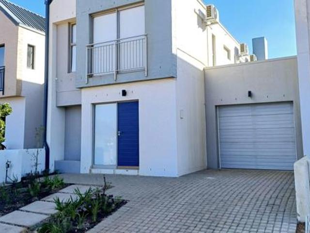 2 Bedroom Townhouse in Stellenbosch Central