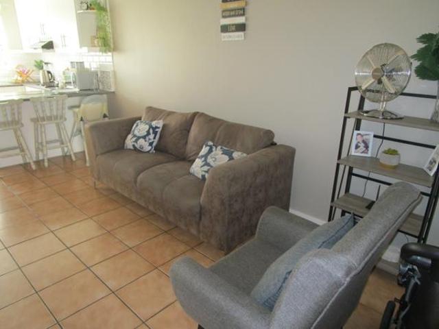 2 Bedroom Townhouse in Strand Central