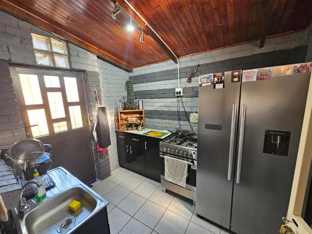 2 Bedroom Townhouse in Sunair Park