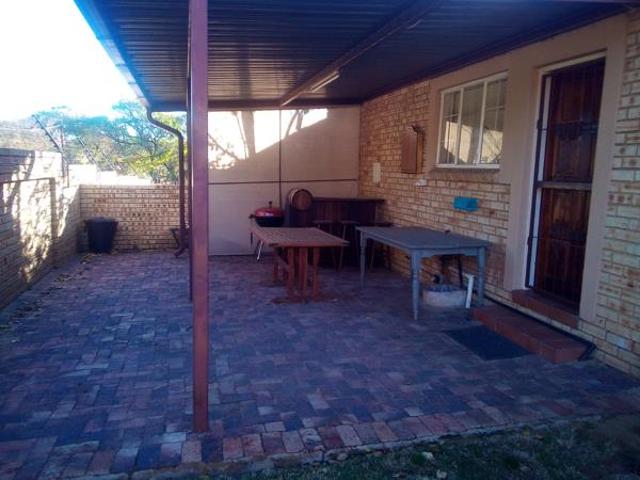 2 Bedroom Townhouse in Sasolburg Ext 11