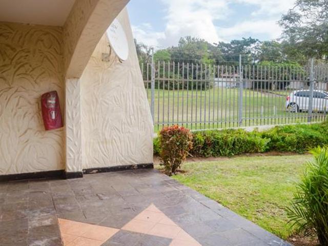 2 Bedroom Townhouse in Scottburgh Central