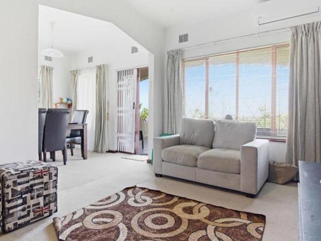 2 Bedroom Townhouse in Scottburgh Central