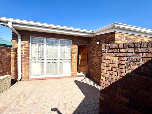 2 Bedroom Townhouse in Secunda