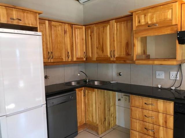 2 Bedroom Townhouse in Shelly Beach