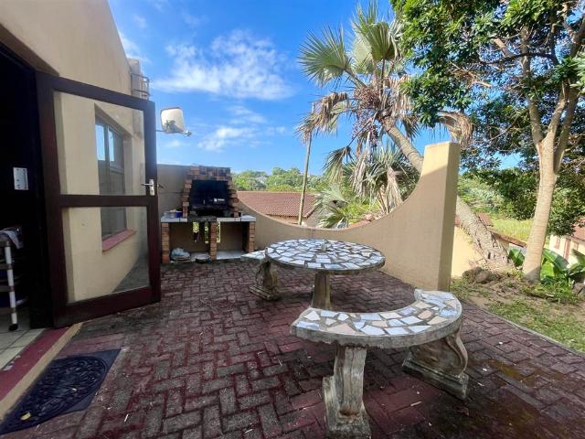 2 Bedroom Townhouse in Shelly Beach