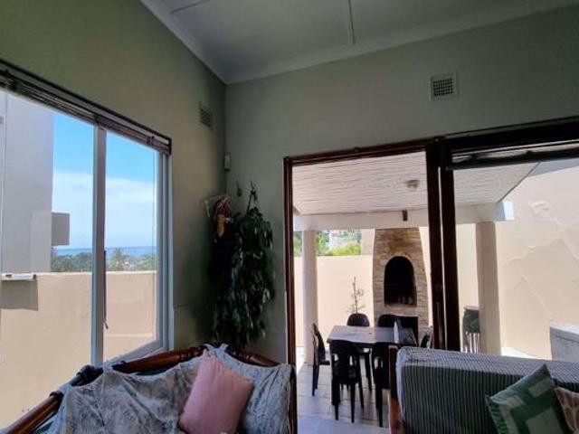 2 Bedroom Townhouse in Shelly Beach