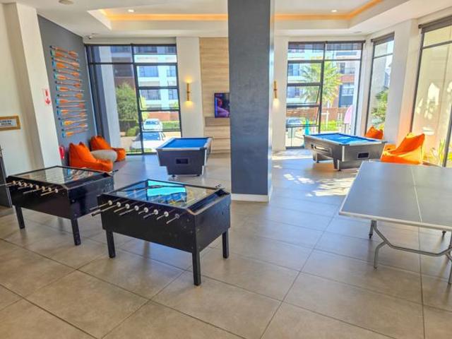 2 Bedroom Townhouse in Silver Lakes Golf Estate