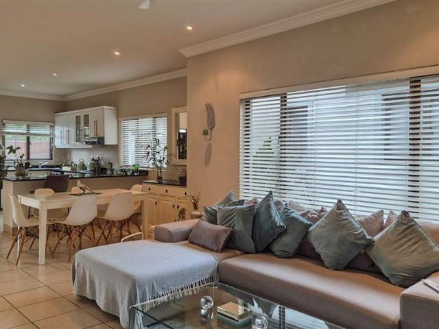 2 Bedroom Townhouse in Simbithi Estate