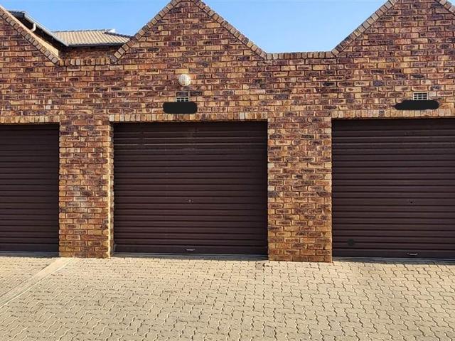 2 Bedroom Townhouse in Sonneveld