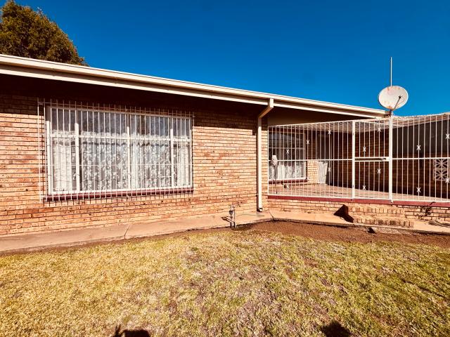2 Bedroom Townhouse in Songloed
