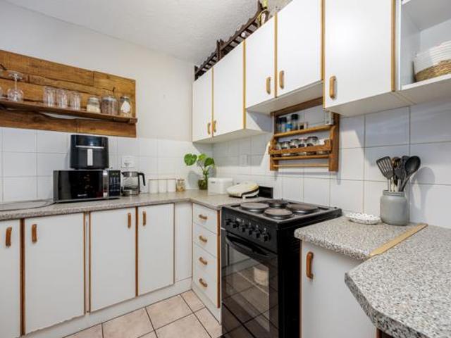 2 Bedroom Townhouse in Sonstraal Heights