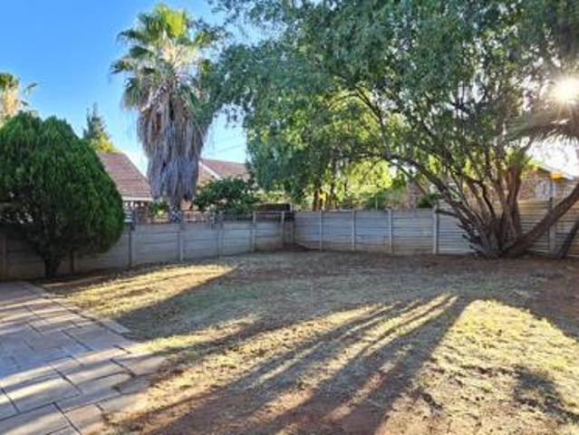 2 Bedroom Townhouse in South Ridge