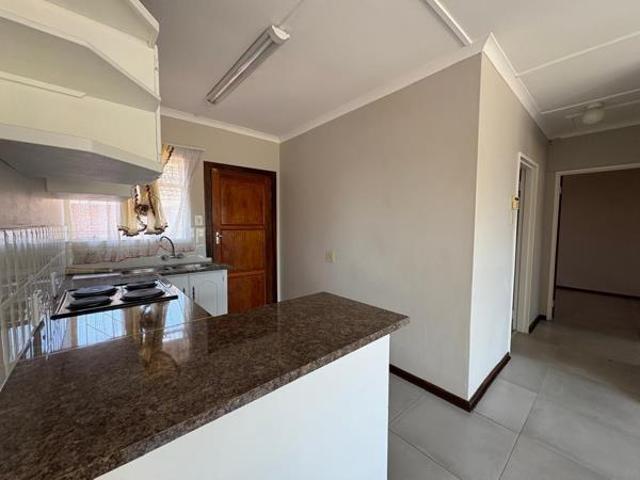 2 Bedroom Townhouse in South Ridge