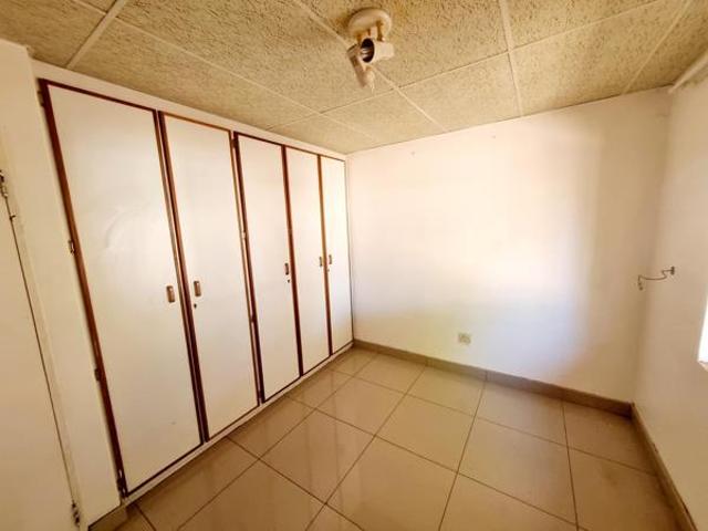2 Bedroom Townhouse in South Ridge