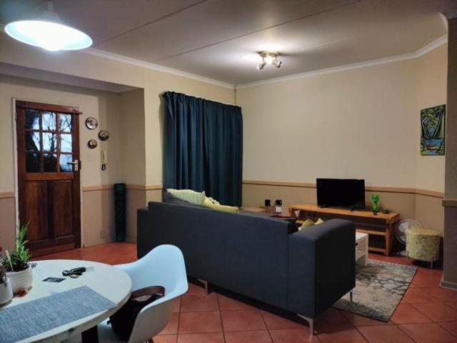 2 Bedroom Townhouse in Spitskop SH