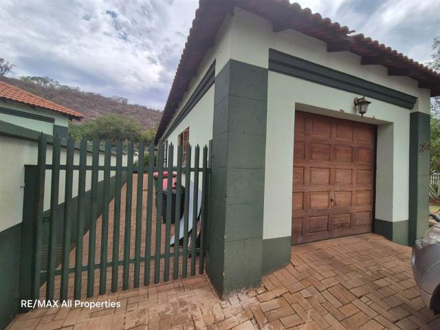 2 Bedroom Townhouse in Thabazimbi