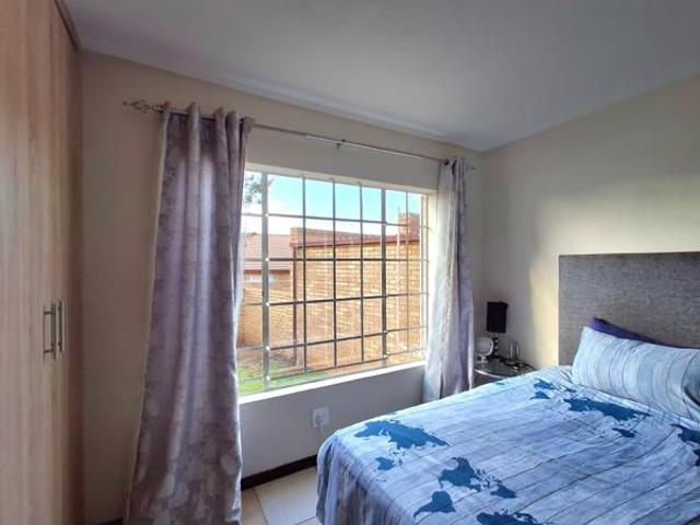 2 Bedroom Townhouse in The Reeds