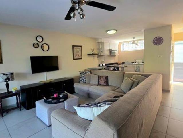 2 Bedroom Townhouse in Umhlanga Rocks