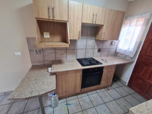 2 Bedroom Townhouse in Vaal Park