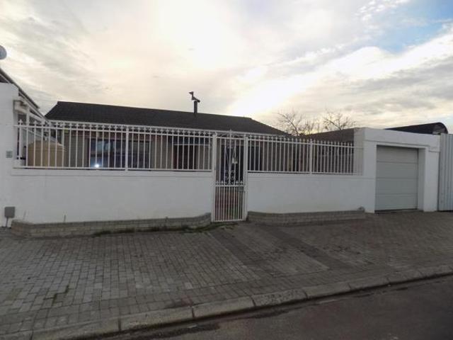 2 Bedroom Townhouse in Valhalla