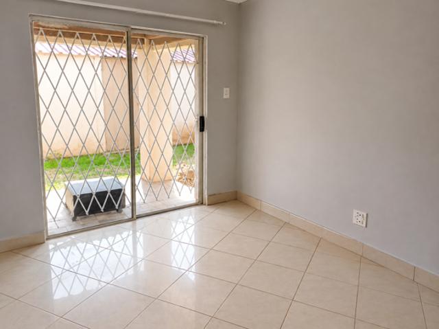 2 Bedroom Townhouse in Valhalla