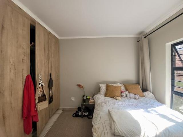 2 Bedroom Townhouse in Van Der Hoff Park