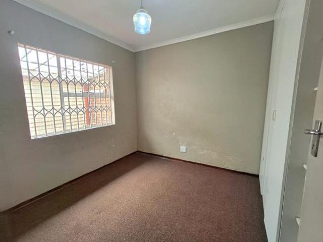 2 Bedroom Townhouse in Vanderbijlpark CW3