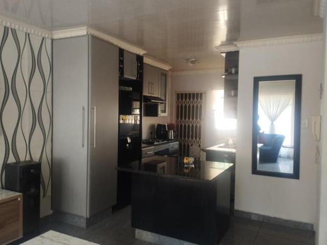 2 Bedroom Townhouse in Vanderbijlpark CW3