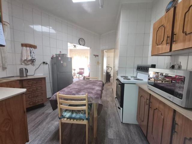 2 Bedroom Townhouse in Vanderbijlpark CW6