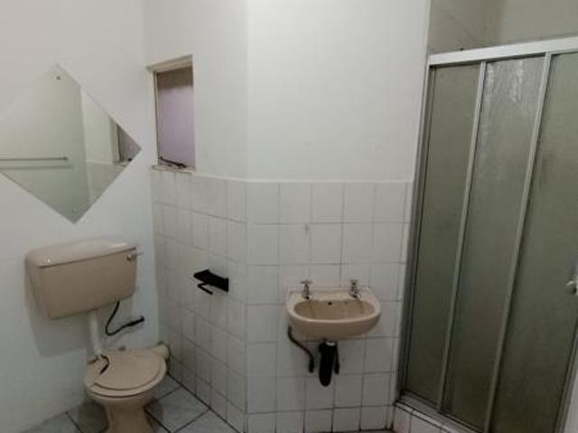 2 Bedroom Townhouse in Vanderbijlpark CW