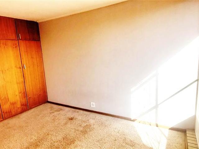 2 Bedroom Townhouse in Vanderbijlpark SW1