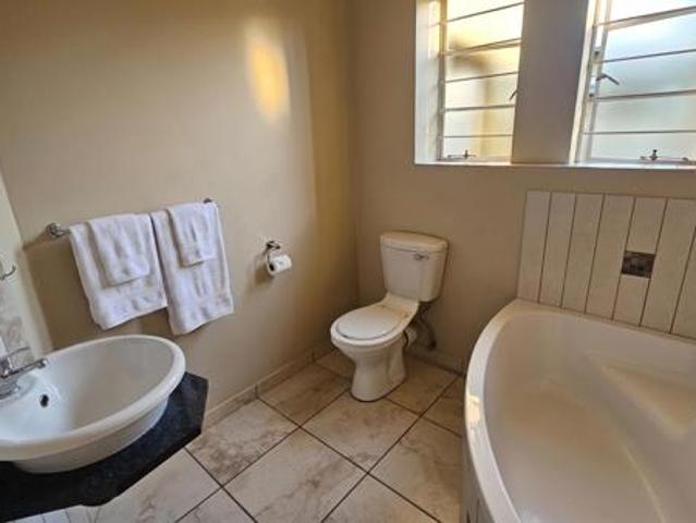 2 Bedroom Townhouse in Waterval East