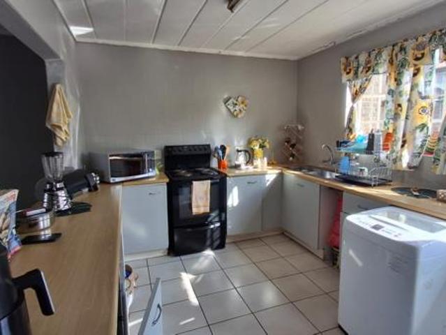 2 Bedroom Townhouse in Weltevreden Park