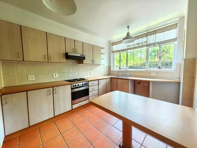 2 Bedroom Townhouse in Wembley