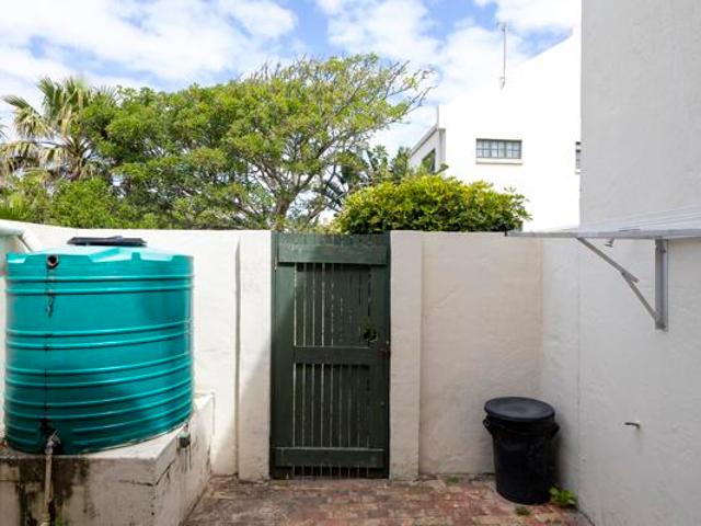 2 Bedroom Townhouse in West Beach