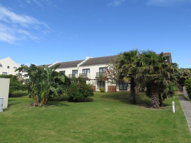 2 Bedroom Townhouse in West Beach