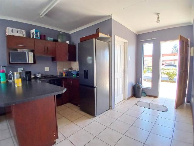 2 Bedroom Townhouse in West End