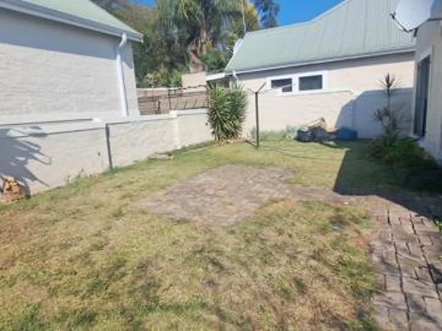 2 Bedroom Townhouse in White River Central