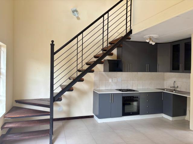 2 Bedroom Townhouse in Wilgeheuwel
